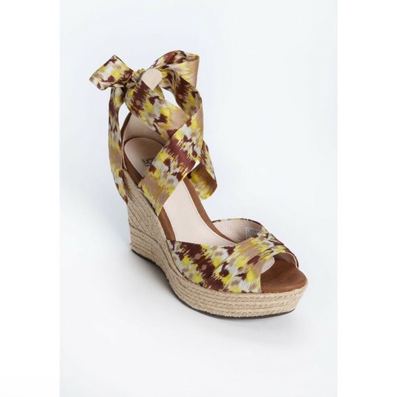 Ugg Womens Lucianna yellow and brown heel wedges - Picture 1 of 9
